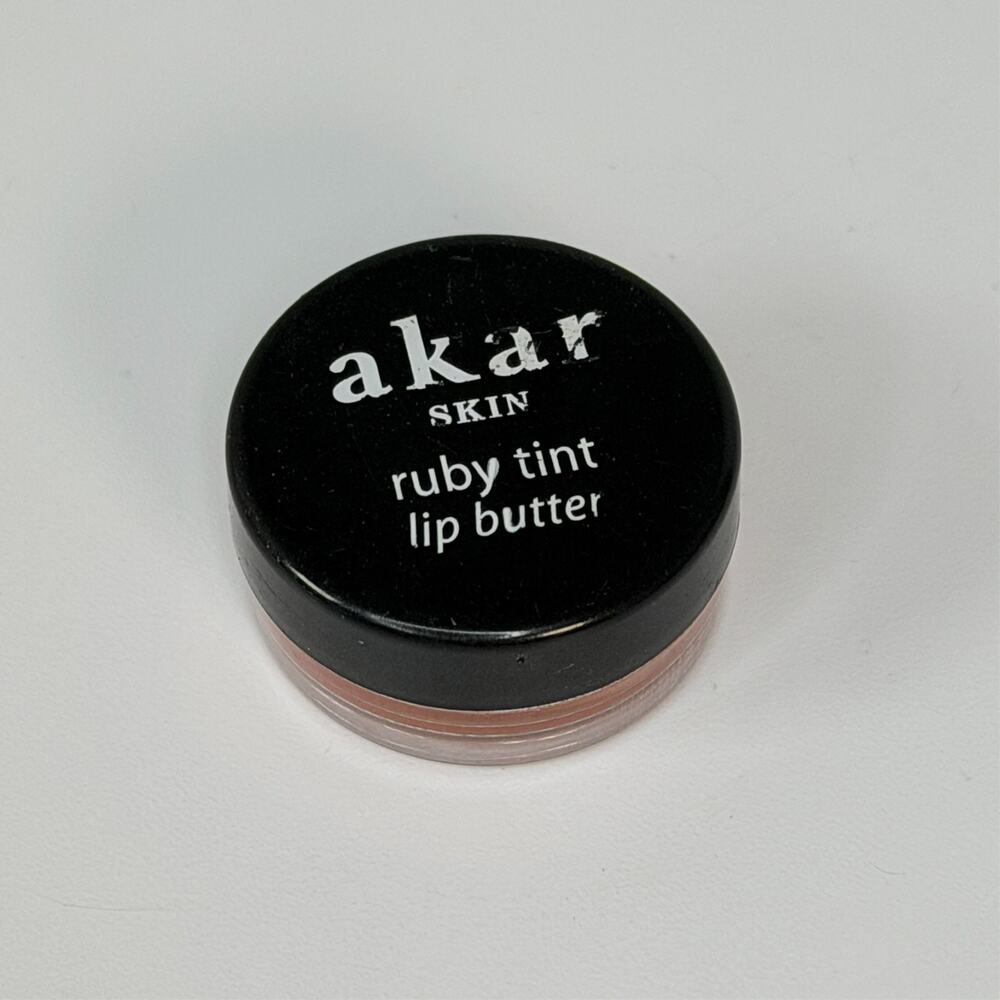 Akar Skin Ruby Tint Lip Butter Balm Red Nourish Hydrate Travel .1 oz 3g New